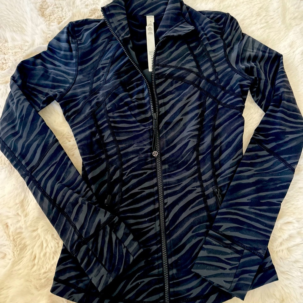 Lululemon Zebra print Define jacket